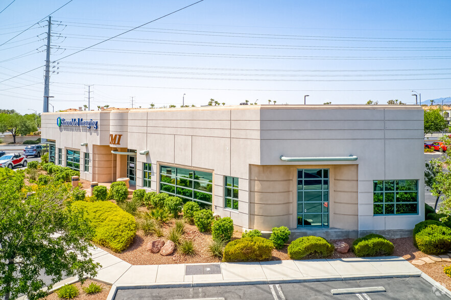 7610 W Cheyenne Ave, Las Vegas, NV à vendre - Photo de l’immeuble – Image 3 sur 6