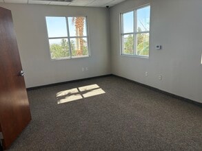 3090 S Durango Dr, Las Vegas, NV à louer Photo intérieure– Image 1 sur 13