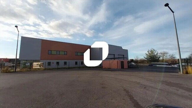 Plus de détails pour Bureau à louer