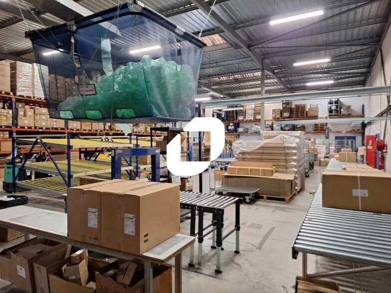 Industriel/Logistique dans Blanquefort à vendre - Photo intérieure – Image 3 sur 10