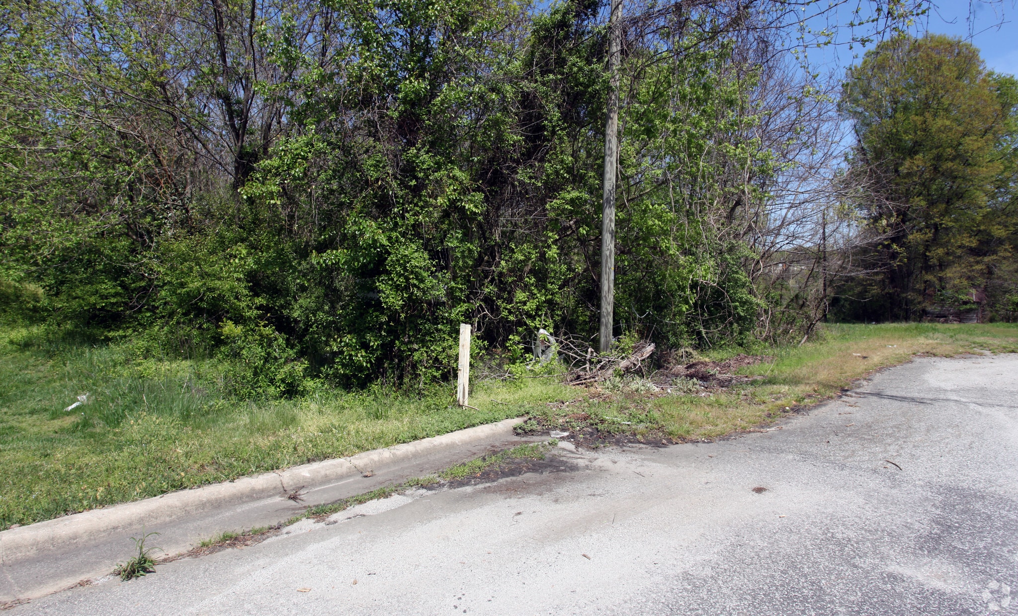 649 South Regional Rd, Greensboro, NC à vendre Photo principale– Image 1 sur 7