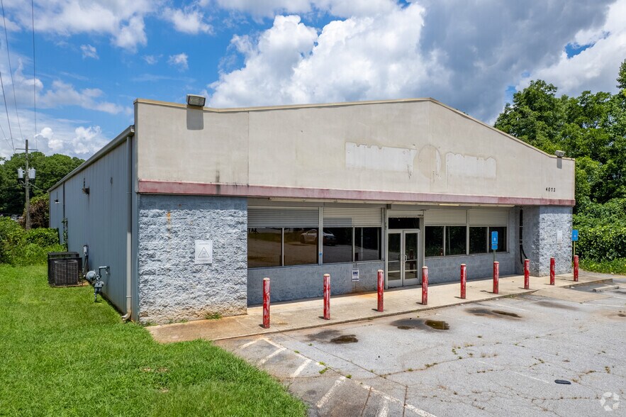 4072 Glenwood Rd, Decatur, GA à louer - Photo de l’immeuble – Image 2 sur 23