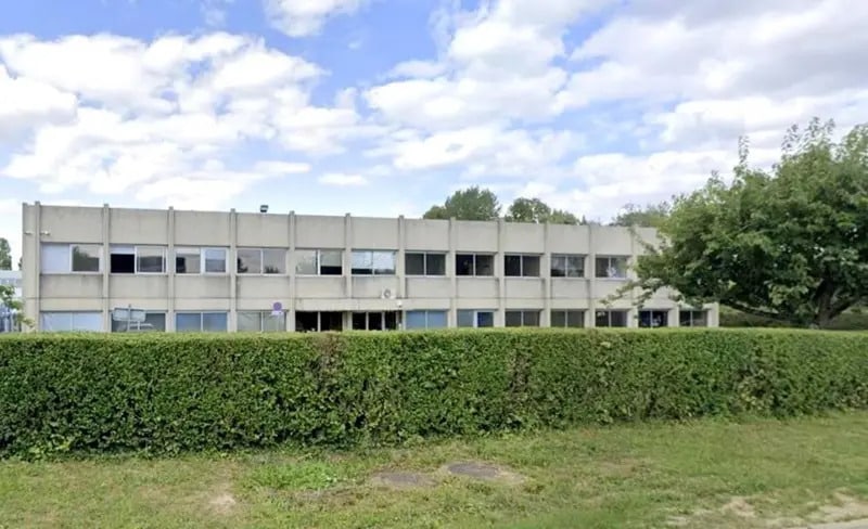 Industriel/Logistique dans Buc à vendre Photo de l’immeuble– Image 1 sur 7