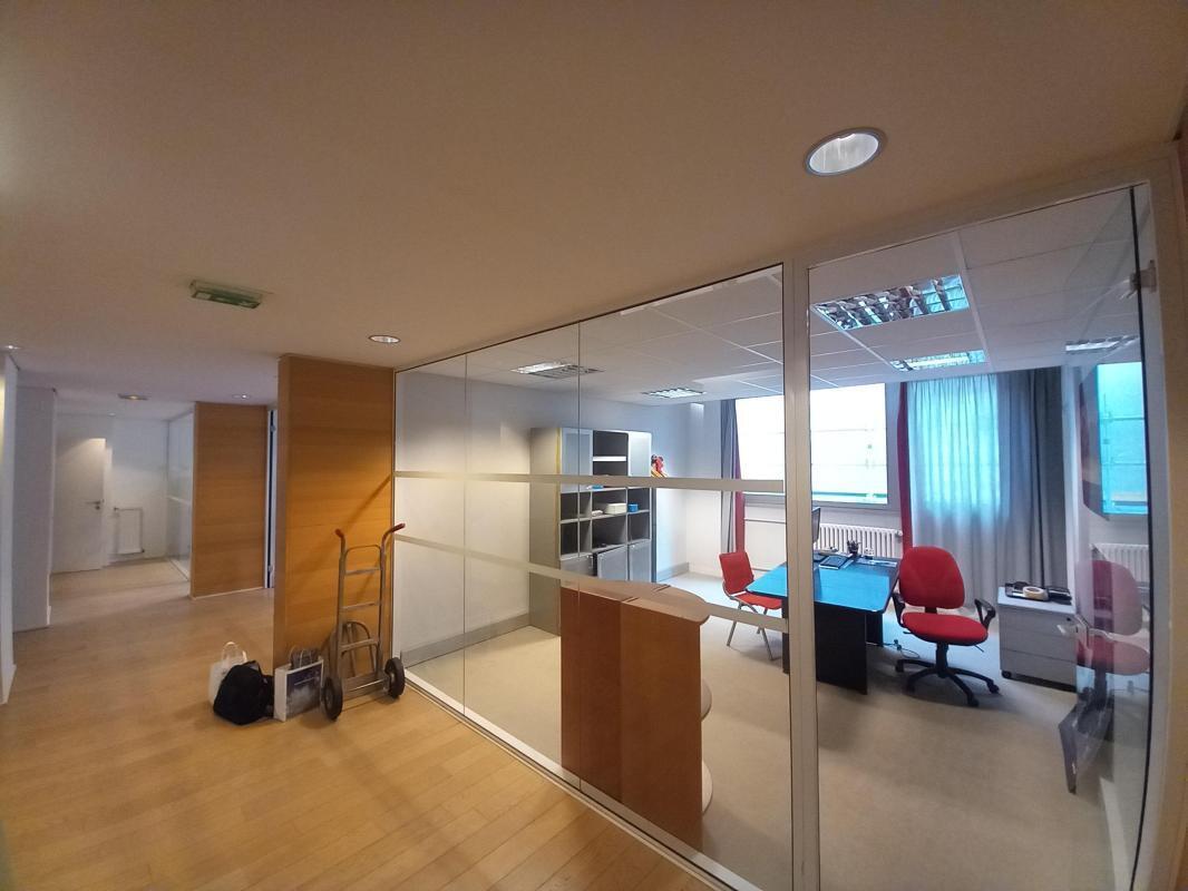 Bureau dans Paris à vendre Photo intérieure– Image 1 sur 19