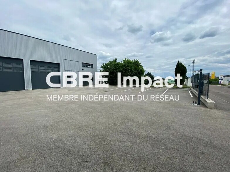 Local d’activités dans Marsannay-la-Côte à louer - Photo de l’immeuble – Image 3 sur 10