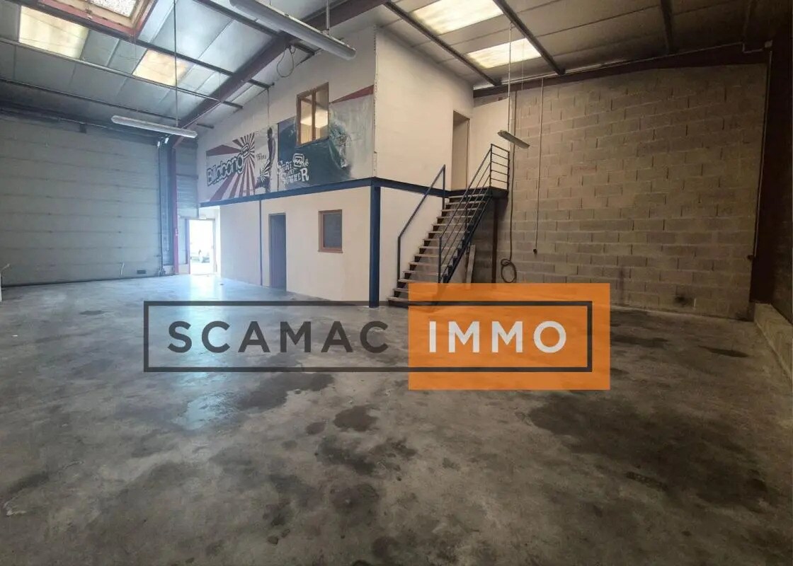 Industriel/Logistique dans Saint-Soupplets à louer Photo intérieure– Image 1 sur 6