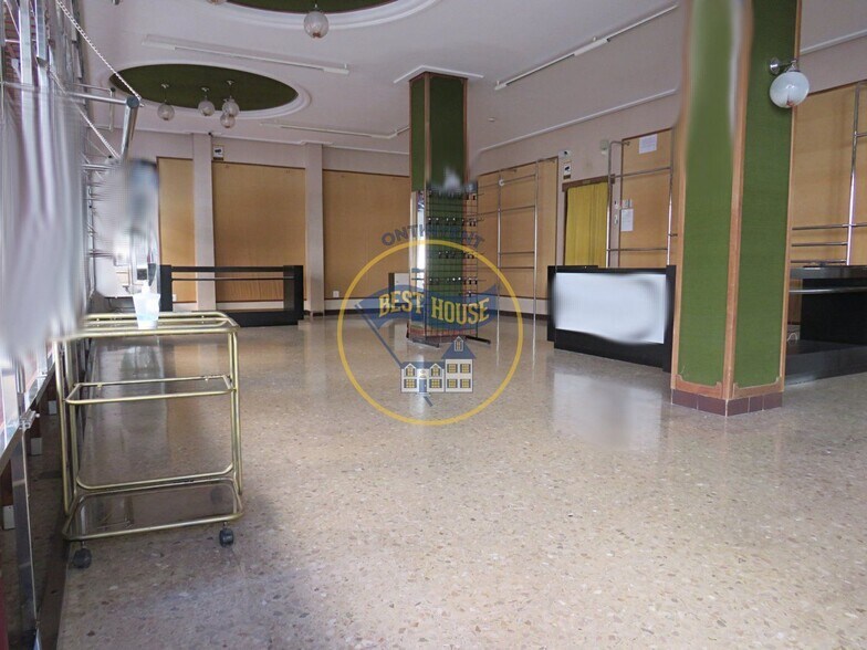 Local commercial dans Ontinyent, Valencia à louer - Photo de l’immeuble – Image 2 sur 12