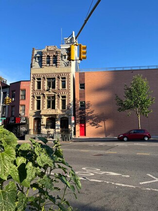 Plus de détails pour 311 E Broadway, New York, NY - Bureau/Local commercial à louer