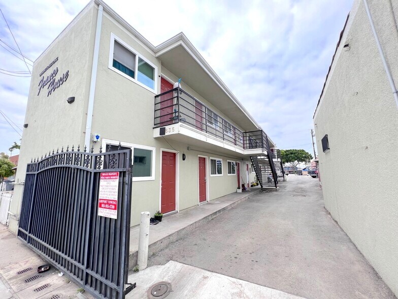 15 UNITS MIXED-USE IN OXNARD portefeuille de 2 biens à vendre sur LoopNet.fr - Photo de l’immeuble – Image 2 sur 3