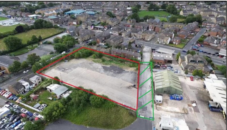 5 Halifax Rd, Batley à vendre Photo principale– Image 1 sur 2