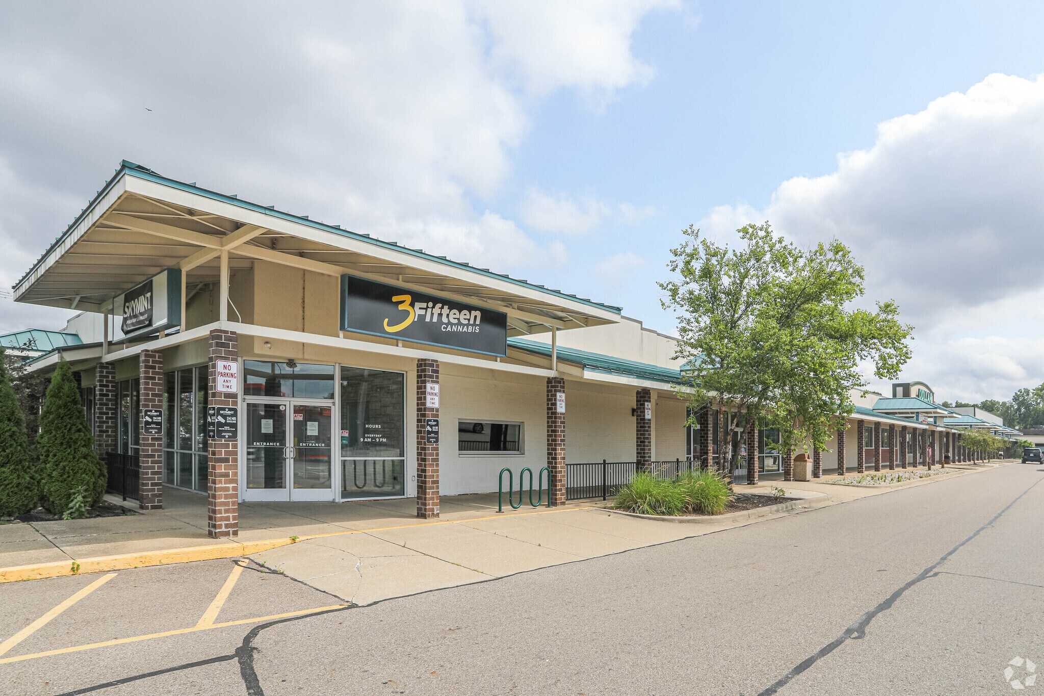 1525 W Michigan Ave, Battle Creek, MI à louer Photo principale– Image 1 sur 25