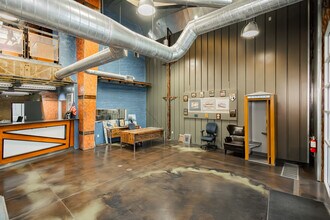 265 Elliott Rd, Henderson, NV à vendre Photo intérieure– Image 2 sur 84