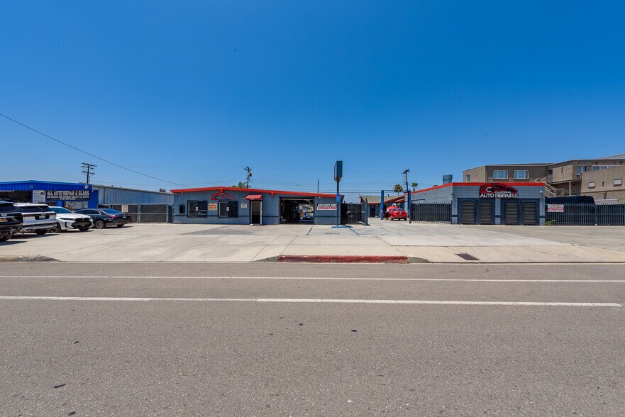 630 Grand Ave, Spring Valley, CA à vendre - Photo de l’immeuble – Image 1 sur 19