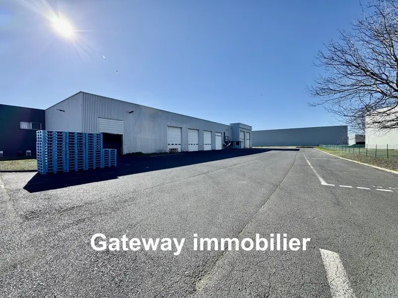 Industriel/Logistique dans Clermont-Ferrand à louer Photo de l’immeuble– Image 1 sur 21