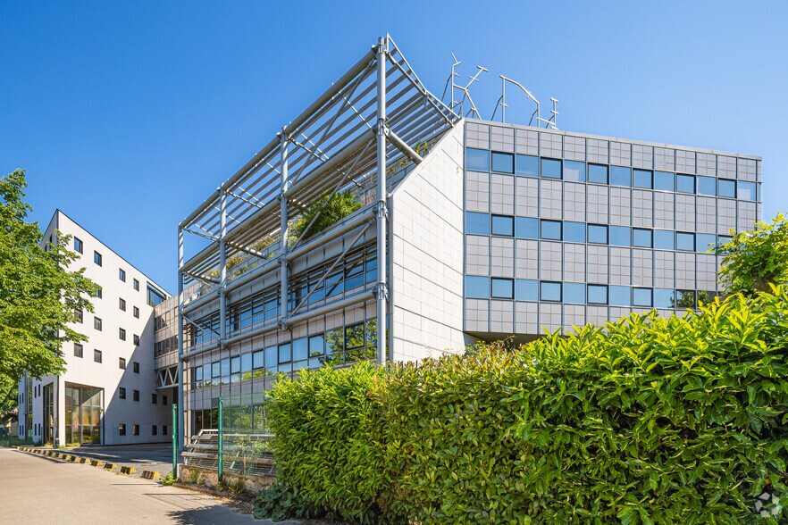173 Boulevard Félix Faure, Aubervilliers à louer - Photo de l’immeuble – Image 3 sur 4