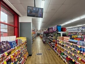 19 College St, Ammanford à vendre Photo intérieure– Image 1 sur 6