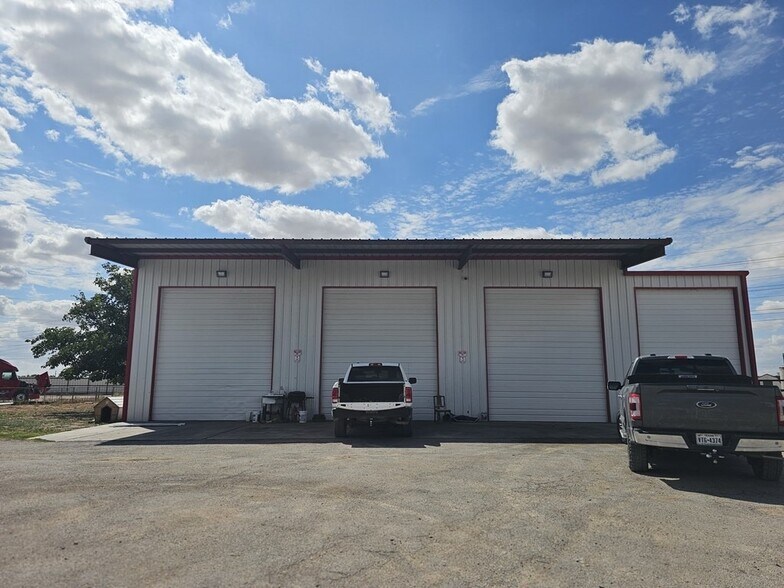 11010 W Joan Dr, Odessa, TX à vendre - Photo de l’immeuble – Image 2 sur 123