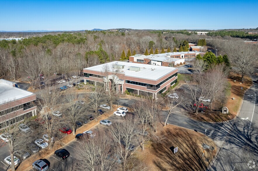 6230 Shiloh Rd, Alpharetta, GA à louer - Aérien – Image 3 sur 22