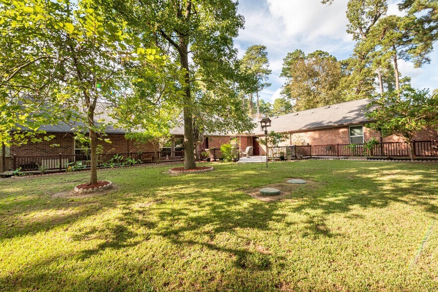 1234 Ask Street, Willis, TX à vendre - Photo de l’immeuble – Image 3 sur 43