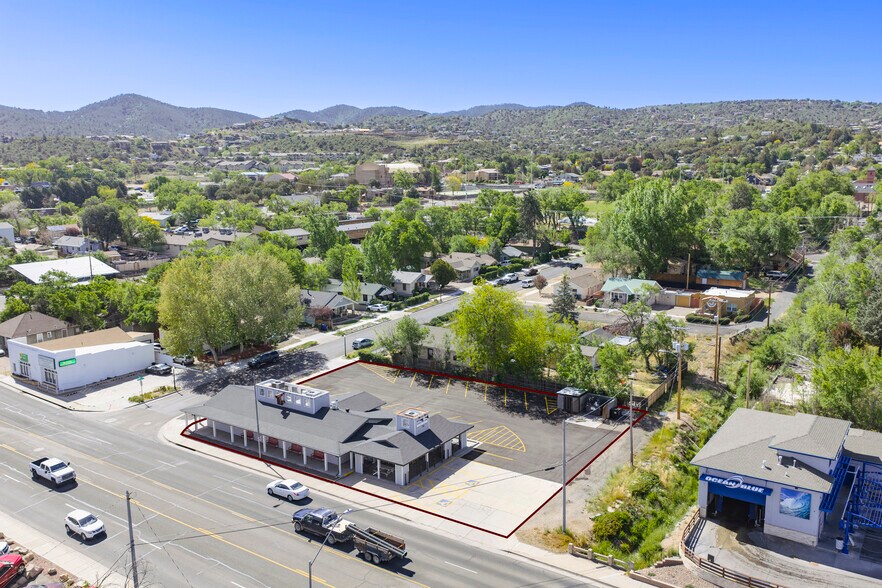669 E Sheldon St, Prescott, AZ à louer - Photo intérieure – Image 2 sur 10