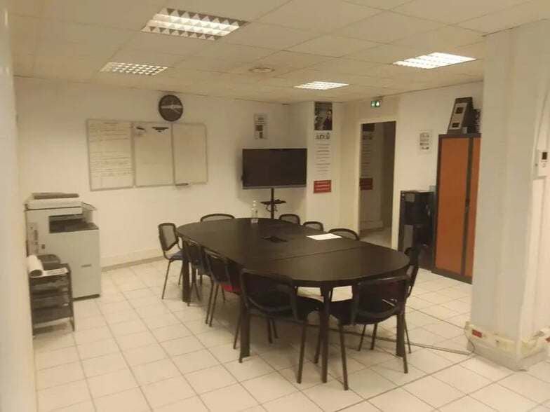Bureau dans Marseille à louer - Photo intérieure – Image 3 sur 18