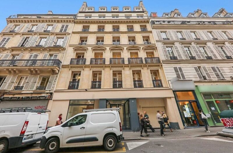 18 Rue D'Hauteville, Paris à louer - Photo de l’immeuble – Image 1 sur 9