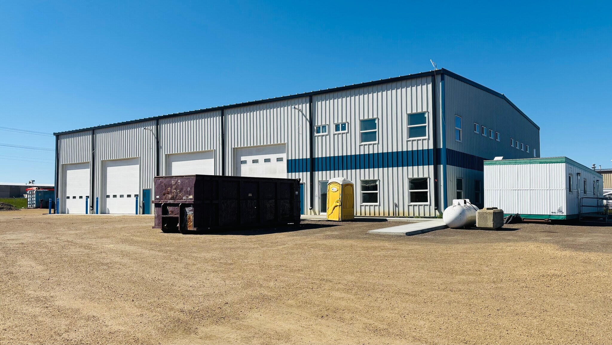 1504 10th St, Nisku, AB à louer Photo de l’immeuble– Image 1 sur 5