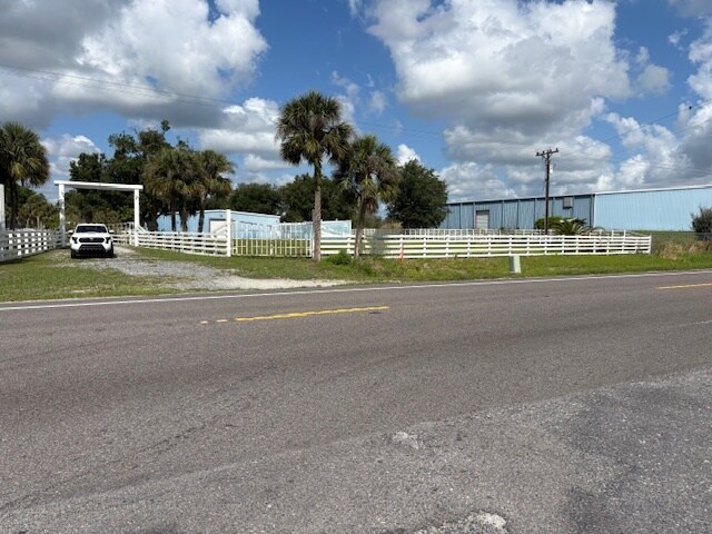 952 Kenansville, Kenansville, FL à louer - Photo de l’immeuble – Image 2 sur 20