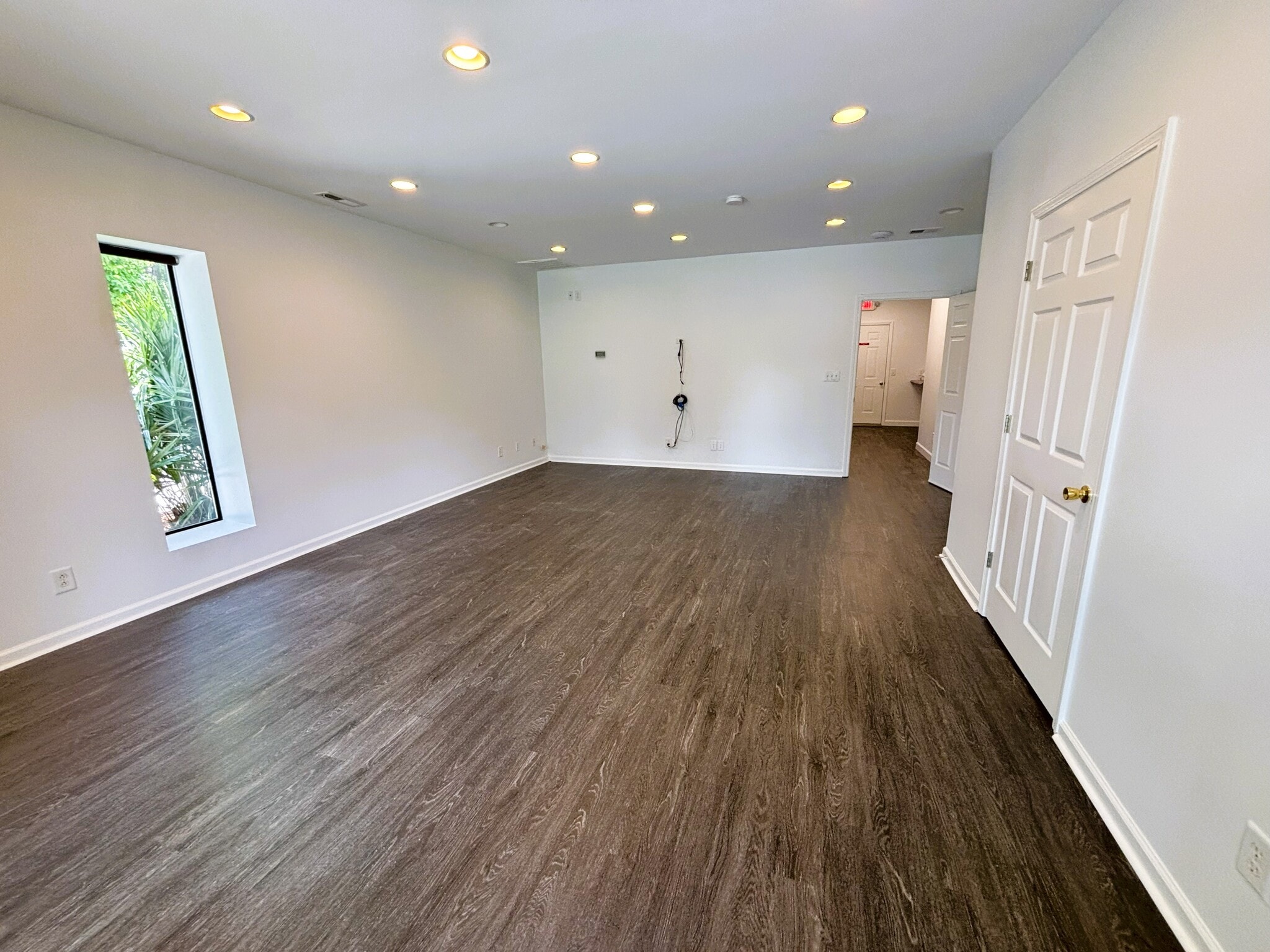 354 Tiller Dr, Pawleys Island, SC à louer Photo de l’immeuble– Image 1 sur 9