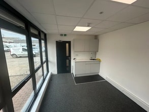 West Rd, Londres à louer Photo intérieure– Image 2 sur 5