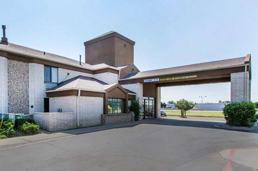 2401 E Interstate 40, Amarillo, TX à vendre - Photo de l’immeuble – Image 1 sur 9