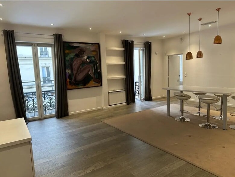 76 Avenue Des Champs Elysées, Paris à vendre - Photo intérieure – Image 1 sur 3