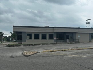 Plus de détails pour 6103 Pecan Valley Dr, San Antonio, TX - Local commercial à louer