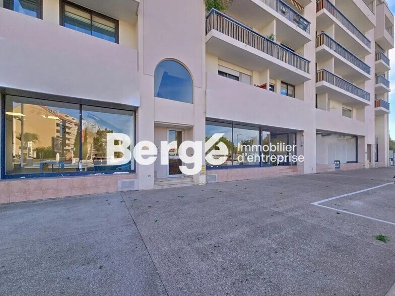 Local commercial dans Cannes à louer - Photo de l’immeuble – Image 2 sur 6