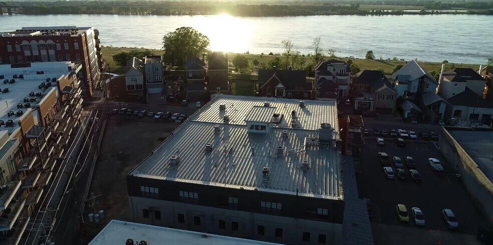 460 Tennessee St, Memphis, TN à louer - Photo de l’immeuble – Image 3 sur 9