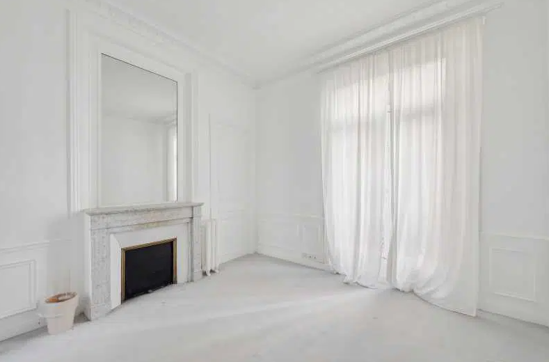 8 Rue Anatole De La Forge, Paris, PAR 75017 - Lot 1 -  - Photo intérieure - Image 1 of 12