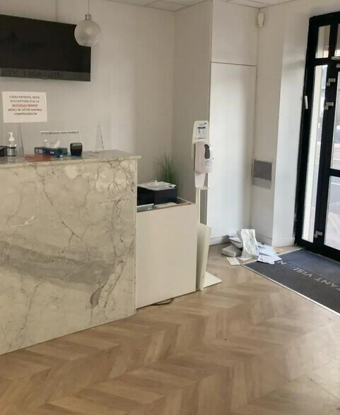 Bureau dans Levallois-Perret à vendre - Photo de l’immeuble – Image 2 sur 7