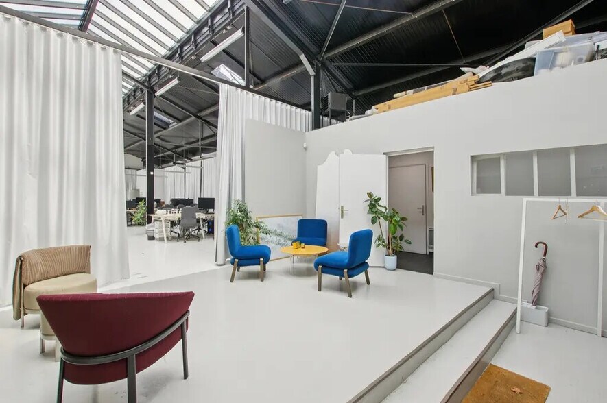Bureau dans Pantin à vendre - Photo de l’immeuble – Image 2 sur 10