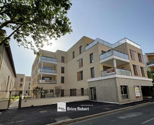 Plus de détails pour Local commercial à vendre