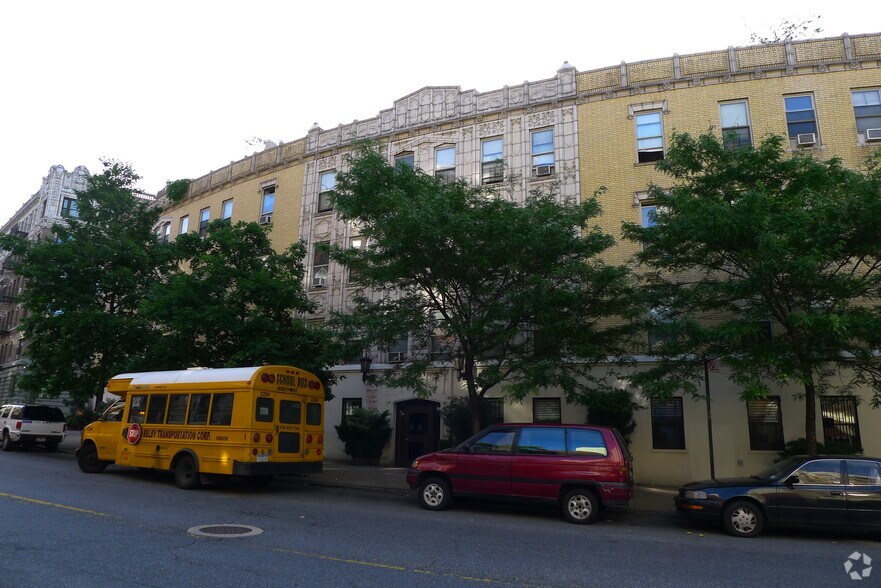 10 Fort Washington Ave, New York, NY à louer - Photo de l’immeuble – Image 3 sur 4
