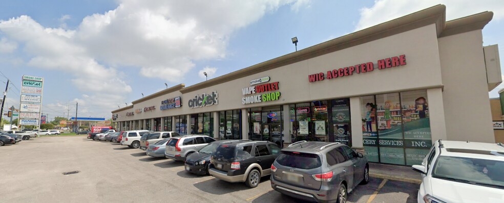 5700 Antoine, Houston, TX à louer - Photo de l’immeuble – Image 3 sur 7