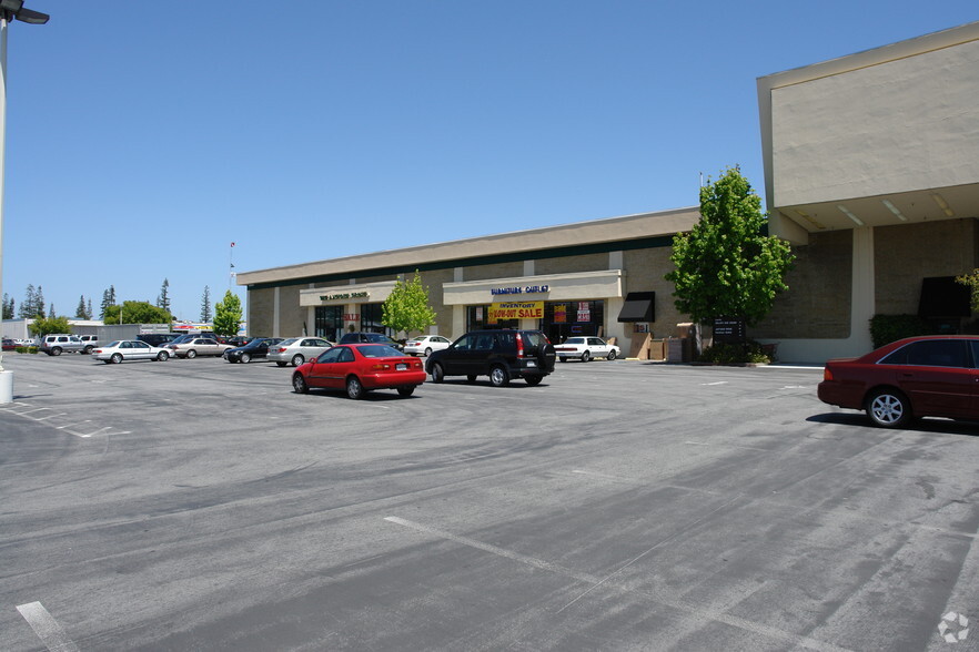 1119 Industrial Rd, San Carlos, CA à louer - Photo de l’immeuble – Image 2 sur 17