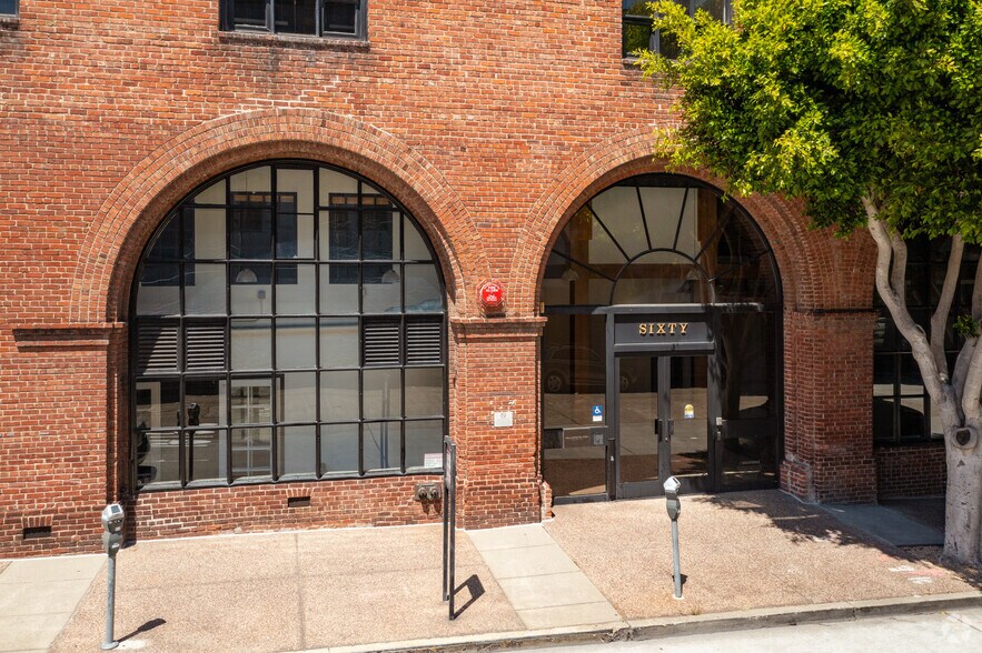 1001 Front St, San Francisco, CA à louer - Photo de l’immeuble – Image 2 sur 4