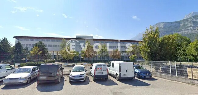 Plus de détails pour 4 Rue De L'Industrie, Varces-Allières-et-Risset - Bureau à vendre