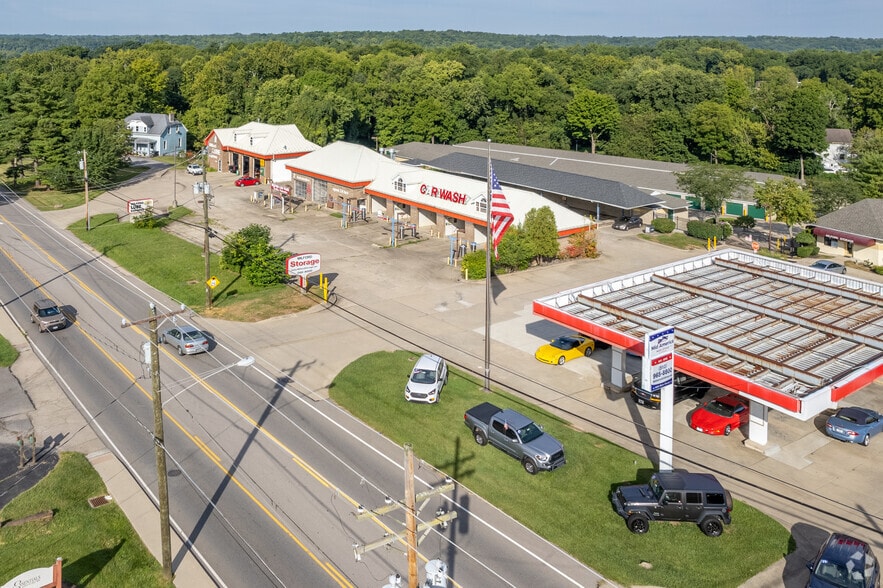1049 Main St, Milford, OH à vendre - Aérien – Image 2 sur 35