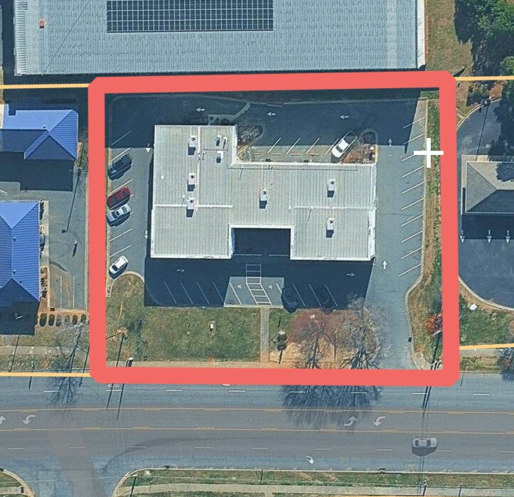 129 Williamson Rd, Mooresville, NC à louer Photo principale– Image 1 sur 5