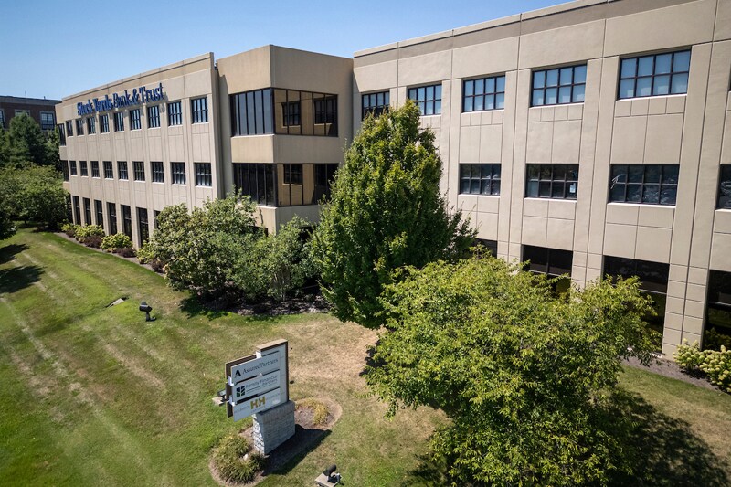 1792 Alysheba Way, Lexington, KY à vendre - Photo de l’immeuble – Image 3 sur 57