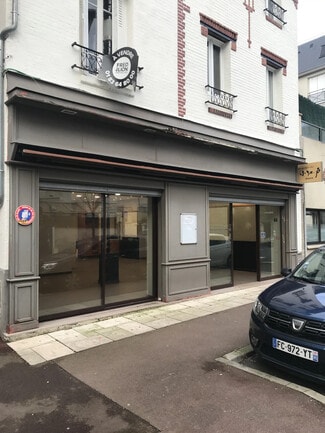Plus de détails pour 28 Avenue Du Bas Meudon, Issy-les-Moulineaux - Local commercial à vendre