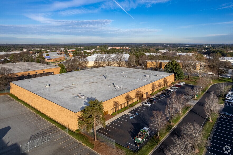 6580 Jimmy Carter Blvd, Peachtree Corners, GA à louer - Aérien – Image 3 sur 11