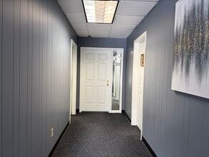 315 Ushers Rd, Ballston Lake, NY à louer Photo intérieure– Image 2 sur 10